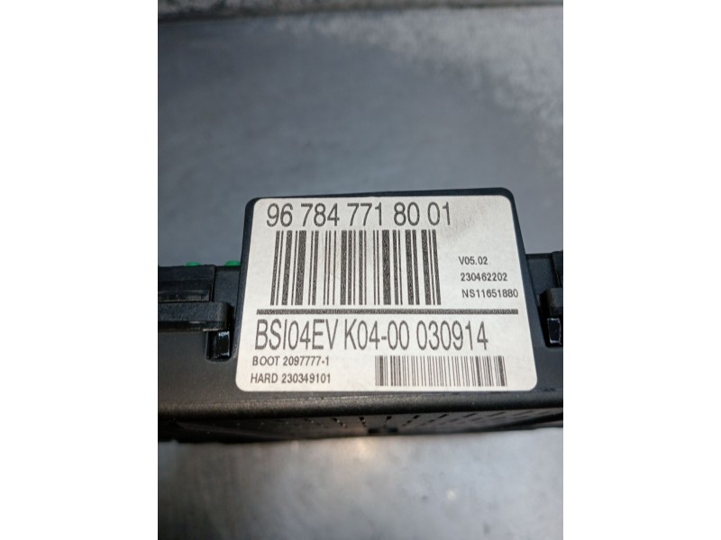 Recambio de caja reles / fusibles para citroën c5 berlina millenium referencia OEM IAM 9678477180 BSI04EV K0400030914 08