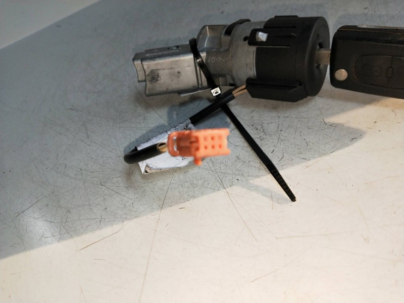 Recambio de conmutador de arranque para peugeot 308 sport referencia OEM IAM 36410600  