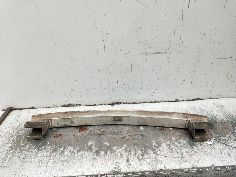 Recambio de refuerzo paragolpes trasero para audi a3 sportback (8pa) 1.9 tdi referencia OEM IAM   04