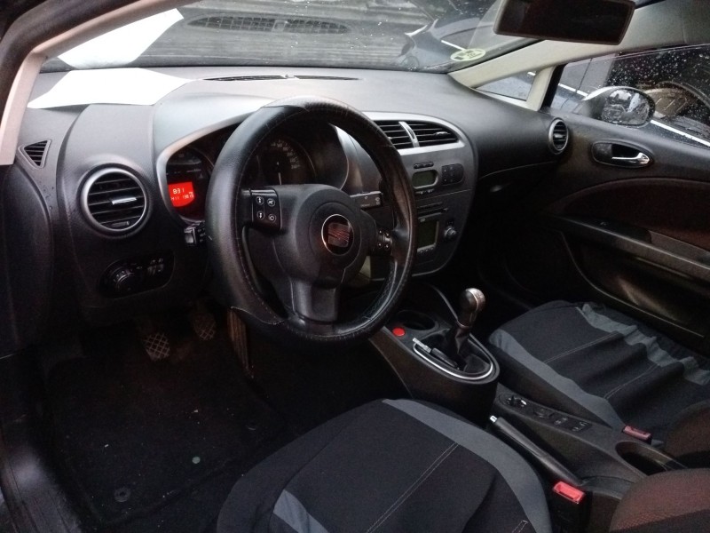 seat leon (1p1) del año 2005