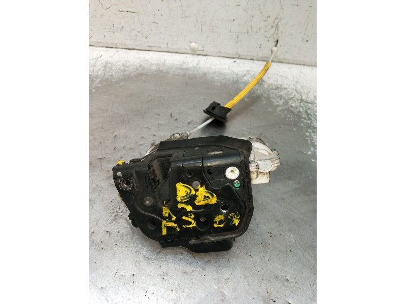 Recambio de motor cierre centralizado delantero derecho para audi a3 sportback (8pa) 1.9 tdi referencia OEM IAM  5P 04