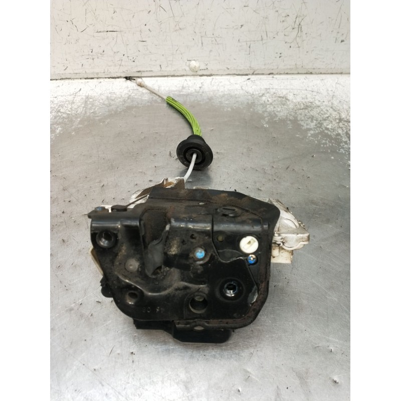 Recambio de motor cierre centralizado trasero derecho para audi a3 sportback (8pa) 1.9 tdi referencia OEM IAM  5P 04