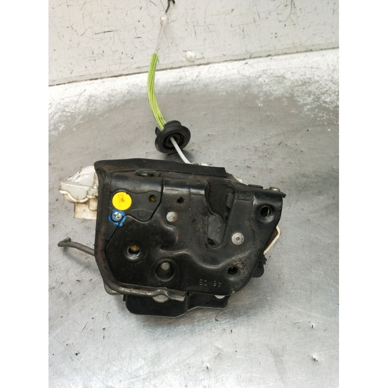 Recambio de motor cierre centralizado trasero izquierdo para audi a3 sportback (8pa) 1.9 tdi referencia OEM IAM 4F0839015 5P 04