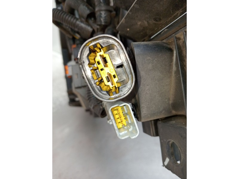 Recambio de electroventilador para citroën c5 berlina millenium referencia OEM IAM 9687359380 GMV140CEM00 9687359380023575 08