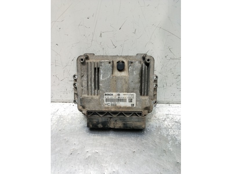 Recambio de centralita motor uce para opel astra h gtc (a04) 1.9 cdti (l08) referencia OEM IAM 0281014451 55566278 1039S21482 07