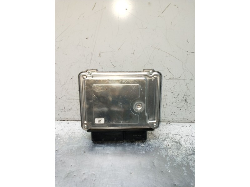 Recambio de centralita motor uce para audi a3 sportback (8pa) 1.9 tdi referencia OEM IAM 0281015209 03G906056R 1039S27730 04 EDC