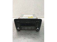 Recambio de sistema audio / radio cd para audi a3 sportback (8pa) 1.9 tdi referencia OEM IAM 8P0035186P 7647026380 04