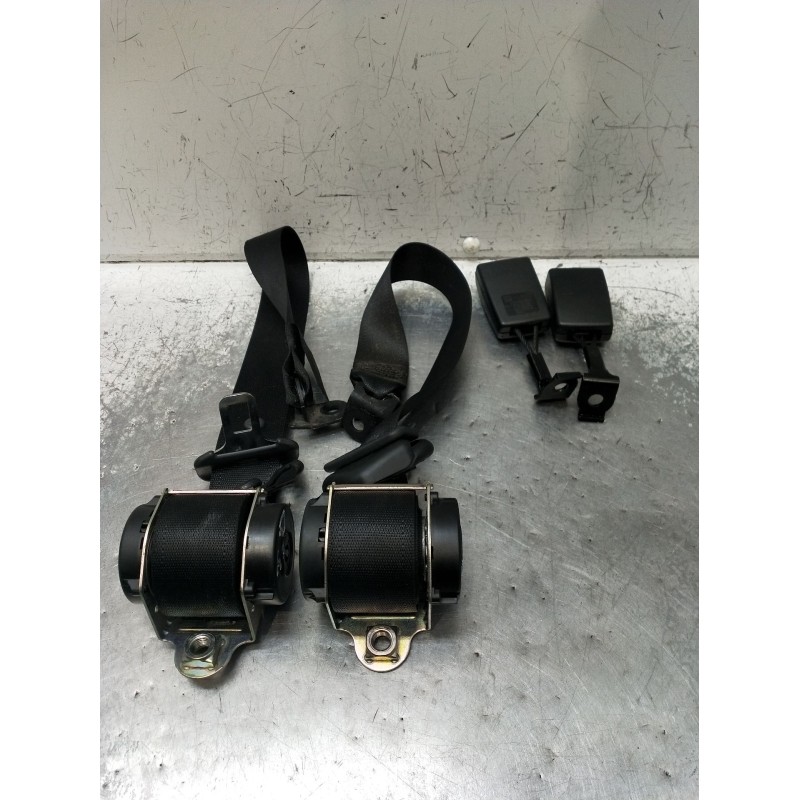 Recambio de juego cinturones delantero para opel astra h gtc (a04) 1.9 cdti (l08) referencia OEM IAM  3P 07