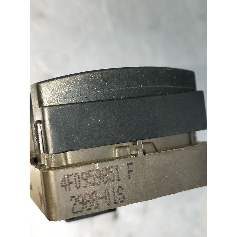 Recambio de mando elevalunas delantero izquierdo para audi a3 sportback (8pa) 1.9 tdi referencia OEM IAM 4F0959851F 298801S 5P 0