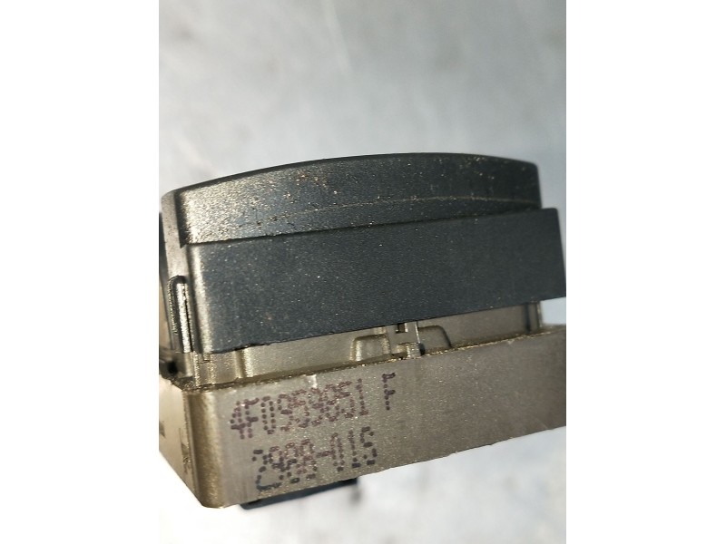 Recambio de mando elevalunas delantero izquierdo para audi a3 sportback (8pa) 1.9 tdi referencia OEM IAM 4F0959851F 298801S 5P 0