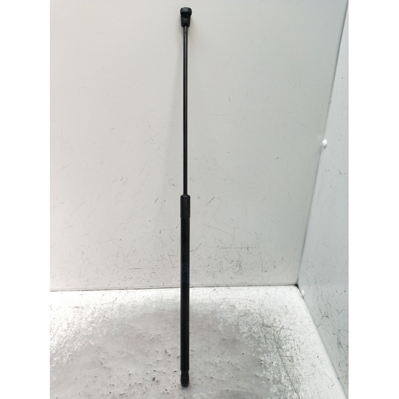 Recambio de amortiguadores capo para audi a3 sportback (8pa) 1.9 tdi referencia OEM IAM 8P0823359B 5386ZE0290N 04