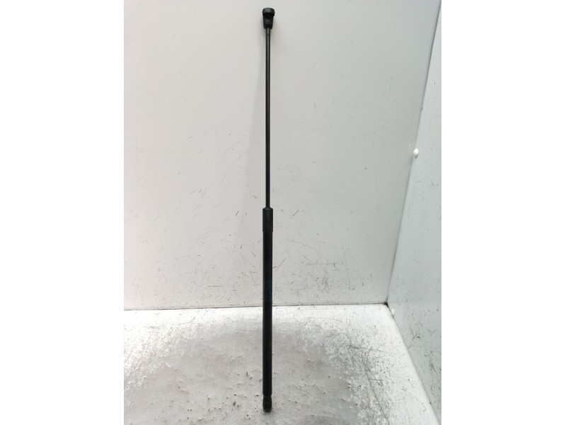 Recambio de amortiguadores capo para audi a3 sportback (8pa) 1.9 tdi referencia OEM IAM 8P0823359B 5386ZE0290N 04