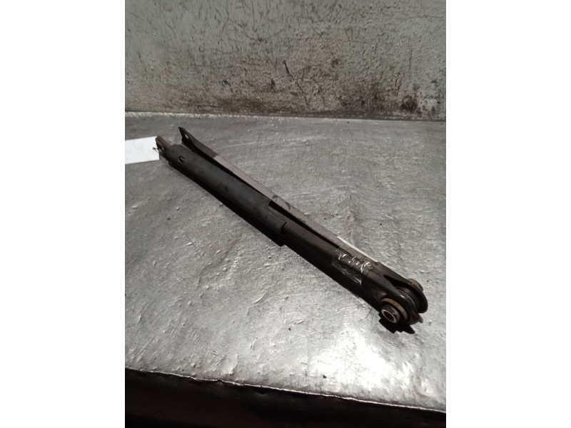 Recambio de brazo suspension inferior trasero derecho para bmw serie 3 berlina (e36) 318is referencia OEM IAM   