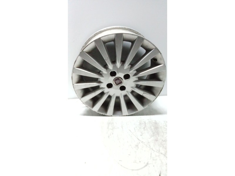 Recambio de juego llantas para fiat punto (199) easy referencia OEM IAM 6.517H2 51767993 ET46