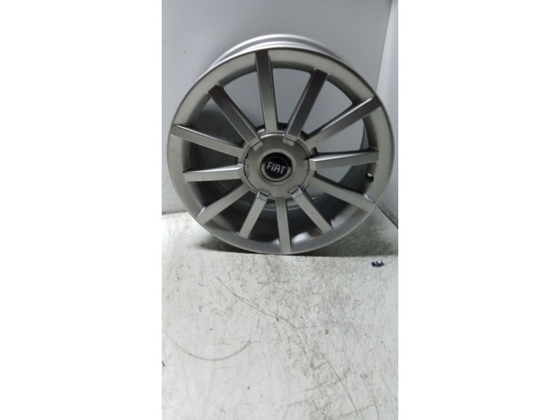 Recambio de juego llantas para fiat stilo (192) referencia OEM IAM 7J17 50900832 ET41