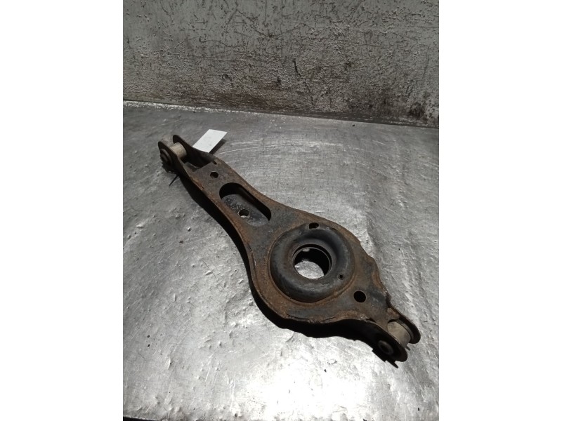 Recambio de brazo suspension inferior trasero derecho para ford kuga (cbv) titanium referencia OEM IAM   