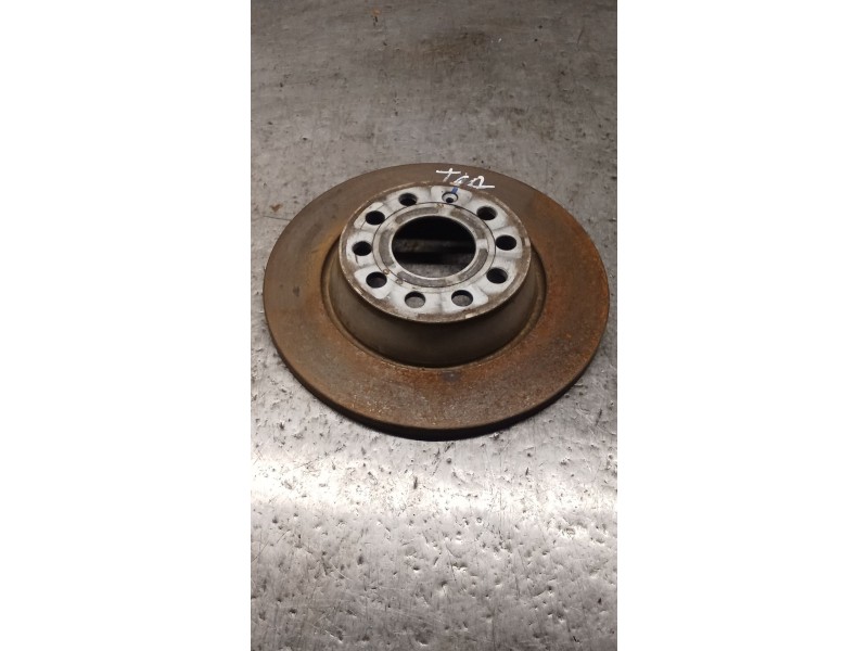Recambio de disco freno trasero para volkswagen passat cc b6 (357) 2.0 tdi referencia OEM IAM   08