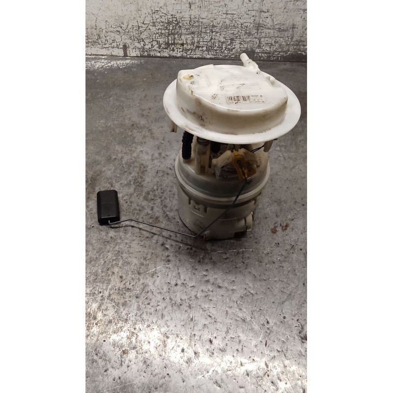 Recambio de bomba combustible para peugeot 206 hatchback (2a/c) 1.4 i referencia OEM IAM 9642124080 0973200990304 