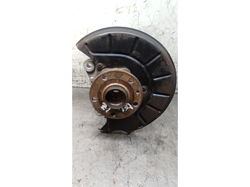 Recambio de mangueta delantera izquierda para volkswagen passat cc b6 (357) 2.0 tdi referencia OEM IAM 3C0407257G  08