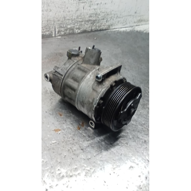 Recambio de compresor aire acondicionado para volkswagen passat cc b6 (357) 2.0 tdi referencia OEM IAM 1K0820808B  