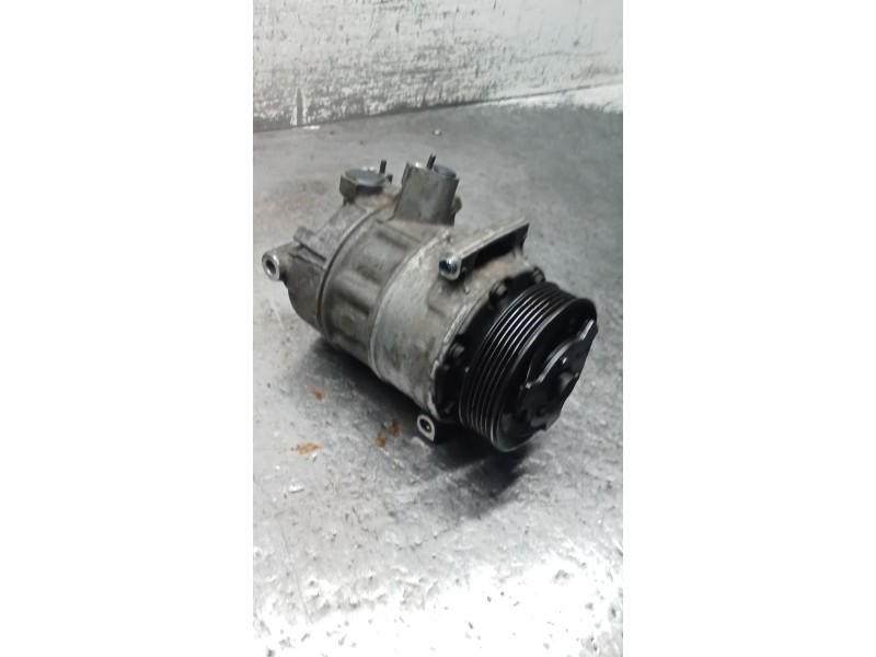 Recambio de compresor aire acondicionado para volkswagen passat cc b6 (357) 2.0 tdi referencia OEM IAM 1K0820808B  