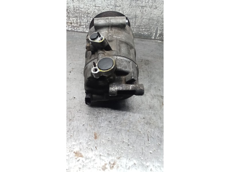 Recambio de compresor aire acondicionado para volkswagen passat cc b6 (357) 2.0 tdi referencia OEM IAM 1K0820808B  