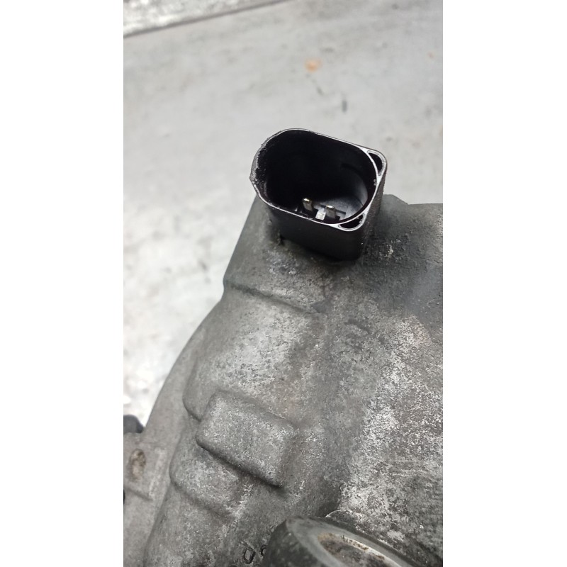 Recambio de compresor aire acondicionado para volkswagen passat cc b6 (357) 2.0 tdi referencia OEM IAM 1K0820808B  