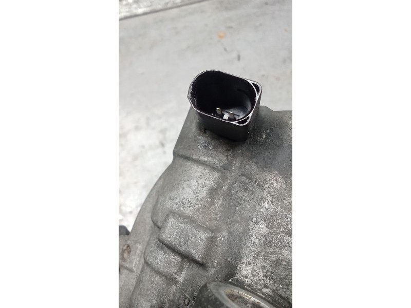 Recambio de compresor aire acondicionado para volkswagen passat cc b6 (357) 2.0 tdi referencia OEM IAM 1K0820808B  