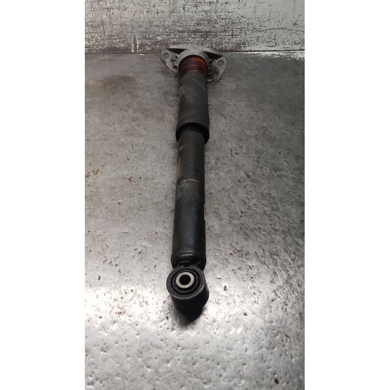 Recambio de amortiguador trasero derecho para volkswagen passat cc b6 (357) 2.0 tdi referencia OEM IAM   08