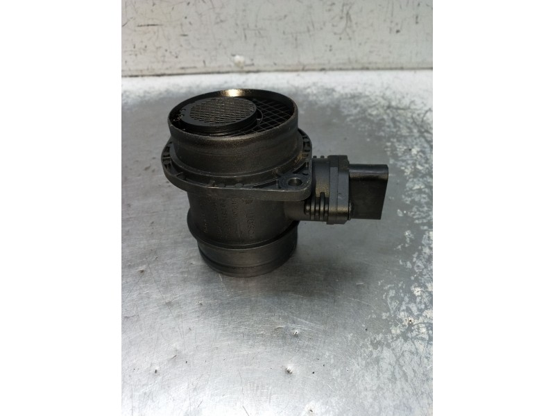 Recambio de caudalimetro para audi a3 sportback (8pa) 1.9 tdi referencia OEM IAM 0281002531 038906461B 04