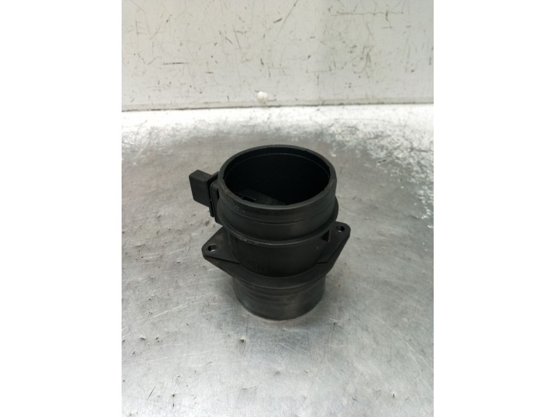 Recambio de caudalimetro para volkswagen passat cc b6 (357) 2.0 tdi referencia OEM IAM 0281002735 03G906461C 08