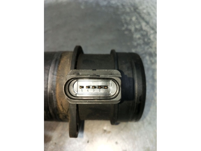 Recambio de caudalimetro para volkswagen passat cc b6 (357) 2.0 tdi referencia OEM IAM 0281002735 03G906461C 08