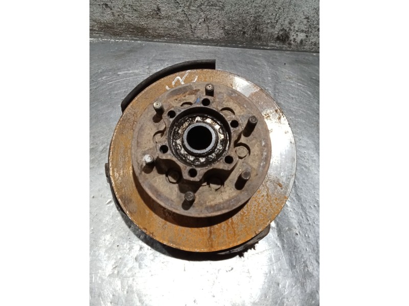 Recambio de mangueta delantera izquierda para mitsubishi galloper (jk-01) 2.5 td intercooler referencia OEM IAM   98