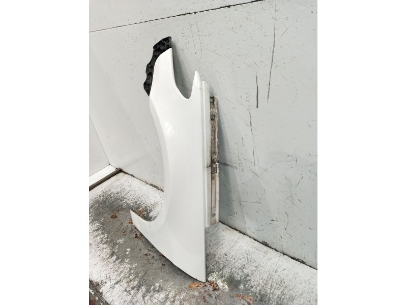 Recambio de aleta delantera izquierda para volkswagen passat cc b6 (357) 2.0 tdi referencia OEM IAM   08