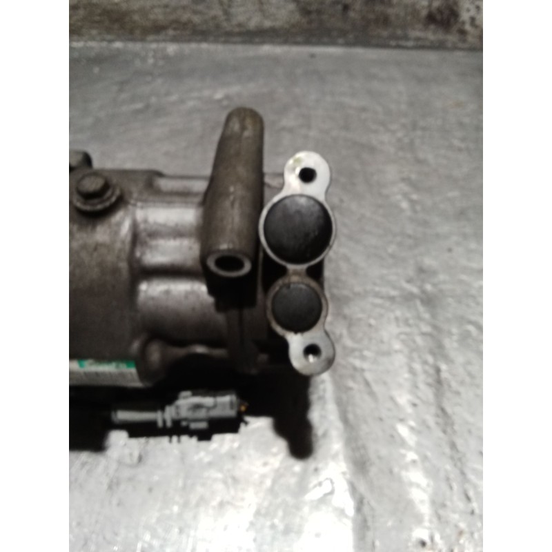 Recambio de compresor aire acondicionado para nissan note (e11, ne11) 1.5 dci referencia OEM IAM 8200365787A 8200365787A 06
