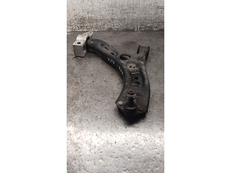 Recambio de brazo suspension inferior delantero derecho para volkswagen passat cc b6 (357) 2.0 tdi referencia OEM IAM   08