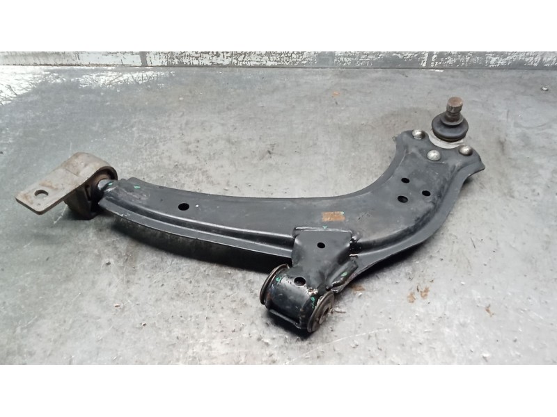 Recambio de brazo suspension inferior delantero izquierdo para peugeot partner furgoneta/monovolumen (5_, g_) 1.9 d referencia O
