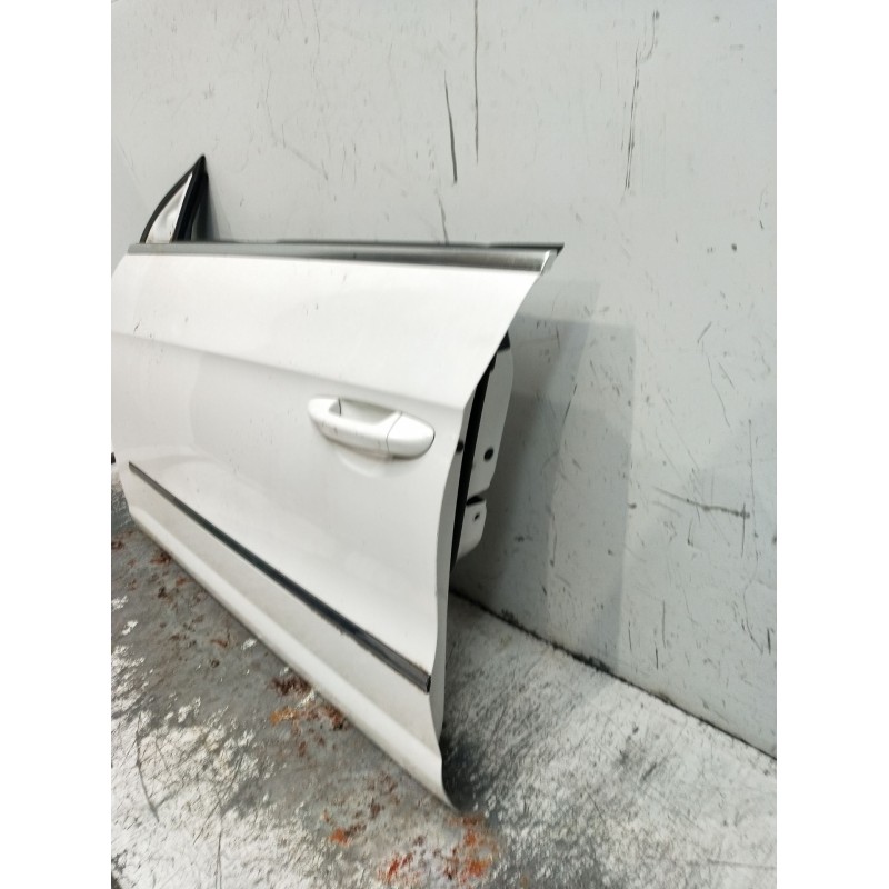 Recambio de puerta delantera izquierda para volkswagen passat cc b6 (357) 2.0 tdi referencia OEM IAM  4P 08
