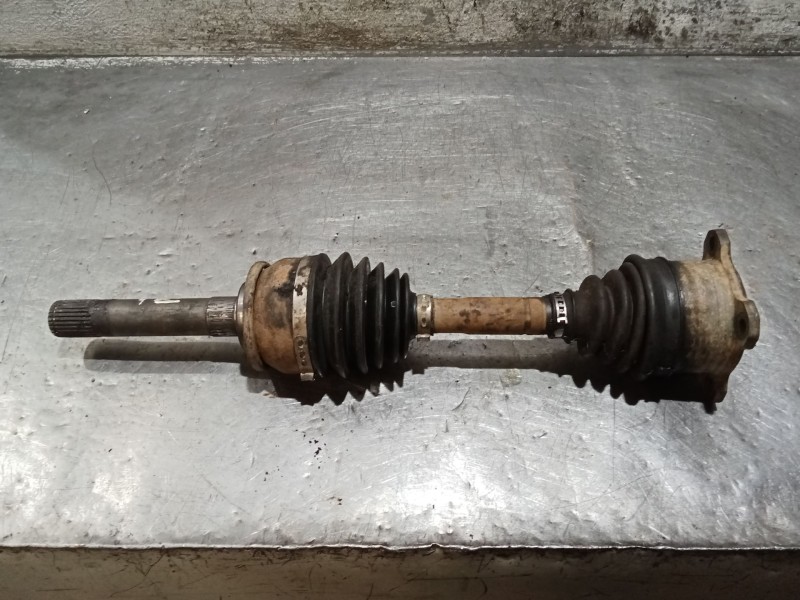 Recambio de transmision delantera izquierda para mitsubishi galloper (jk-01) 2.5 td intercooler referencia OEM IAM   98