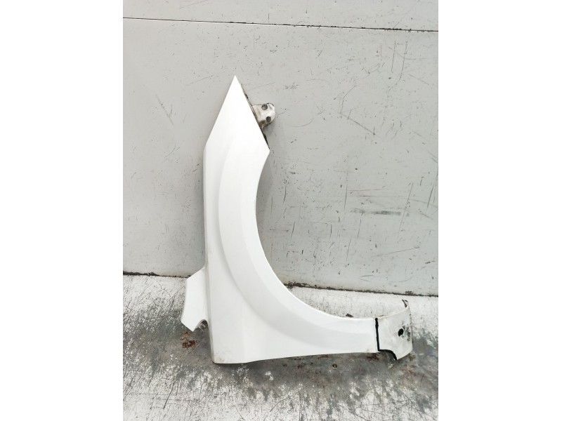 Recambio de aleta delantera derecha para ford focus ii (da_, hcp, dp) 1.6 ti referencia OEM IAM   