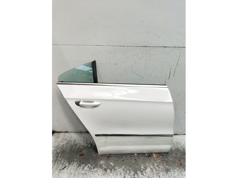 Recambio de puerta trasera derecha para volkswagen passat cc b6 (357) 2.0 tdi referencia OEM IAM  4P 08