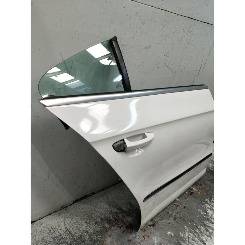 Recambio de puerta trasera derecha para volkswagen passat cc b6 (357) 2.0 tdi referencia OEM IAM  4P 08