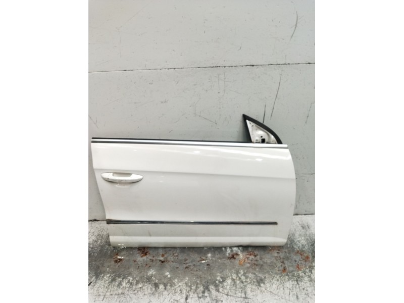 Recambio de puerta delantera derecha para volkswagen passat cc b6 (357) 2.0 tdi referencia OEM IAM  4P 08
