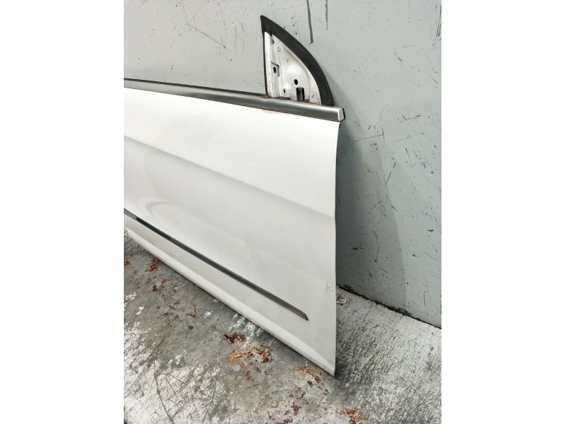 Recambio de puerta delantera derecha para volkswagen passat cc b6 (357) 2.0 tdi referencia OEM IAM  4P 08