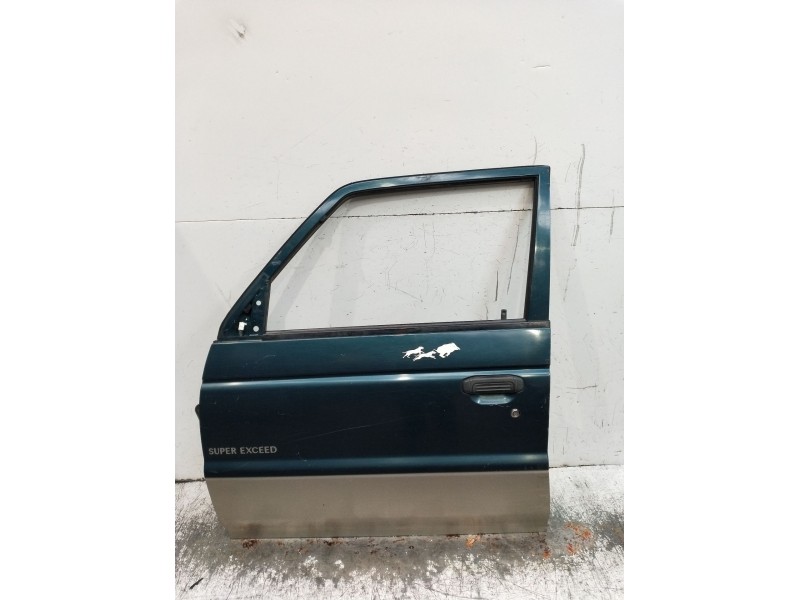 Recambio de puerta delantera izquierda para mitsubishi galloper (jk-01) 2.5 td intercooler referencia OEM IAM  3P 98