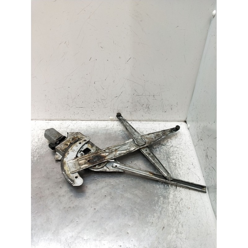 Recambio de elevalunas delantero izquierdo para renault kangoo (kc0/1_) d 65 1.9 (kc0e, kc02, kc0j, kc0n) referencia OEM IAM   9