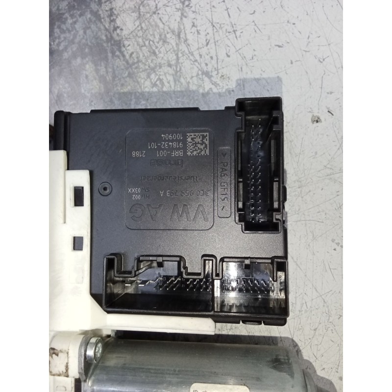 Recambio de elevalunas delantero izquierdo para volkswagen passat cc b6 (357) 2.0 tdi referencia OEM IAM 3C8837461J 5P 08