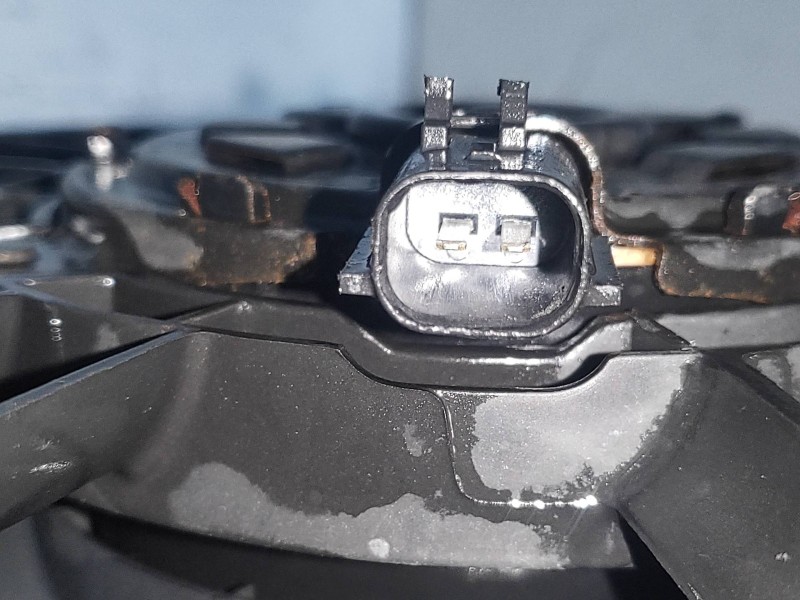 Recambio de electroventilador para chrysler voyager (rg) 3.3 lx grand voyager referencia OEM IAM 2326503801  