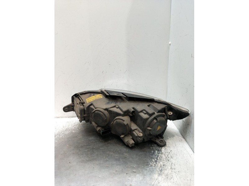 Recambio de faro derecho para volkswagen passat cc b6 (357) 2.0 tdi referencia OEM IAM 3C8941752C BI-XENON 1K0941329 08 03012392