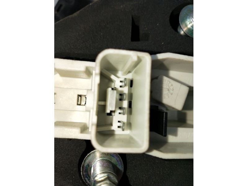 Recambio de piloto trasero izquierdo para volkswagen passat cc b6 (357) 2.0 tdi referencia OEM IAM   08